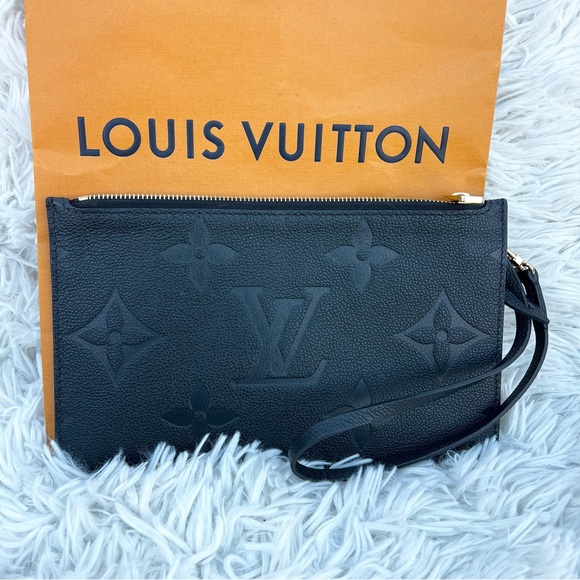 Louis Vuitton Embossed Monogram Empreinte Leather Noir Black Pouch Wristlet